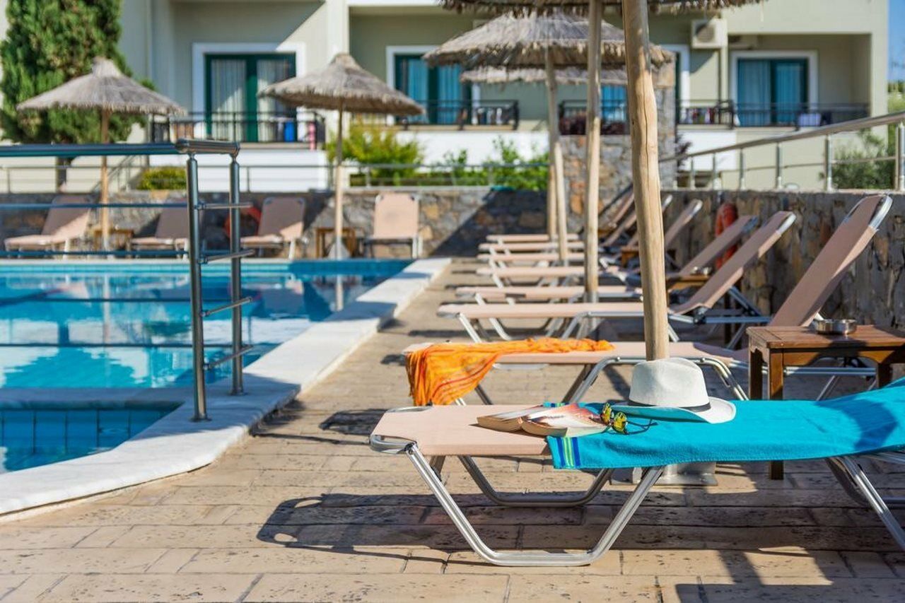 Dias Hotel & Apts Сталида Экстерьер фото